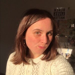 Meet your Posher, Lily